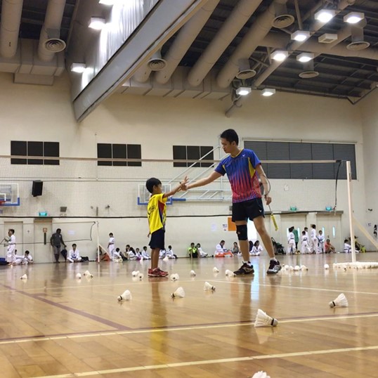 Bukit Panjang 羽毛球教练 Eric ST 新加坡羽毛球学院为孩子们提供的羽毛球训练 2023