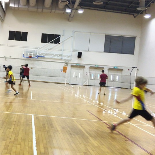 2023年ST羽毛球学院马来西亚吉隆坡KL Wangsa Maju 为小孩子提供的专业羽毛球教练