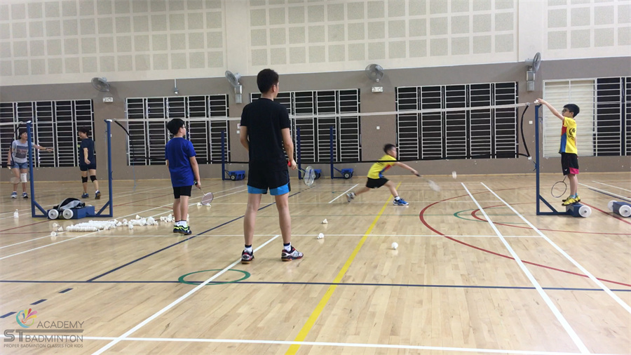 How to Warm Up Properly for Badminton by ST Badminton Academy Malaysia 2024 Eric Chuar