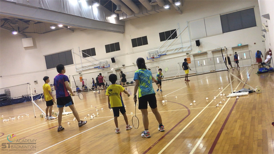 How to Warm Up Properly for Badminton by ST Badminton Training KL Malaysia 2024