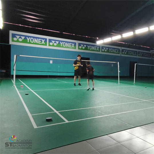 Badminton class at Pro One Badminton Centre Wangsa Maju by ST Badminton Academy Malaysia