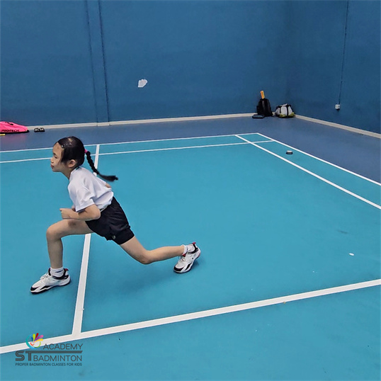 マレーシア Setapak｜Lavana Sports Centreでの子ども向けバドミントン トレーニング（TAR UMT近く）