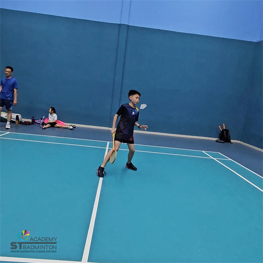 Latihan badminton kanak-kanak pemula Kuala Lumpur