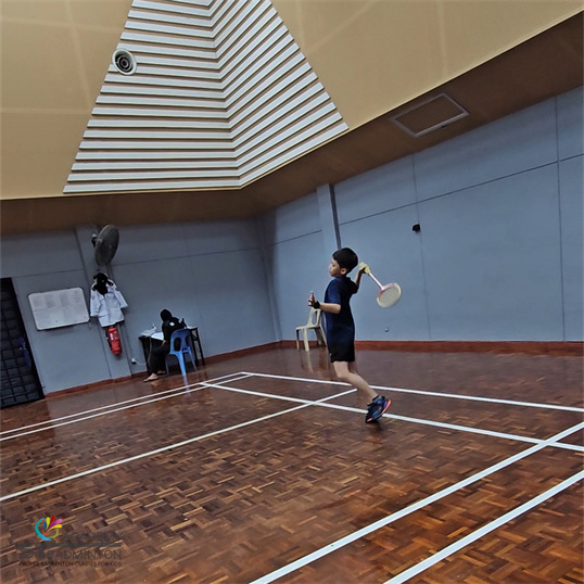 การฝึกแบดมินตันแบบ 1-to-1 กัวลาลัมเปอร์ | โค้ชส่วนตัว Setapak