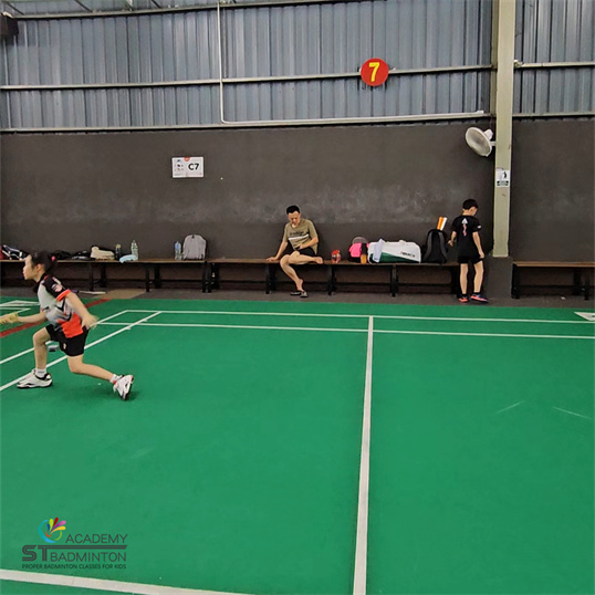 전문 아카데미 배드민턴 코칭 | 인성 및 규율 개발 훈련