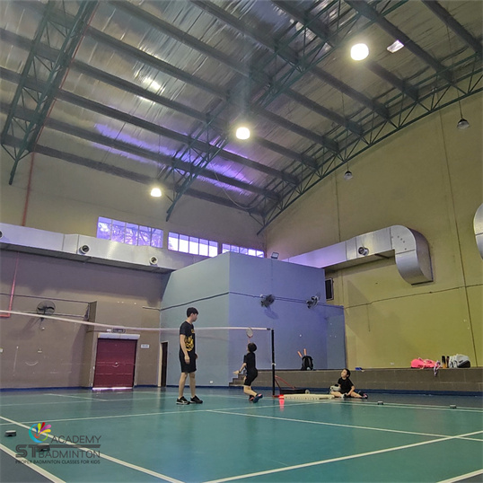 Safe structured badminton foundation development with proper coaching in Melati Impian for Taman Melati and Gombak families