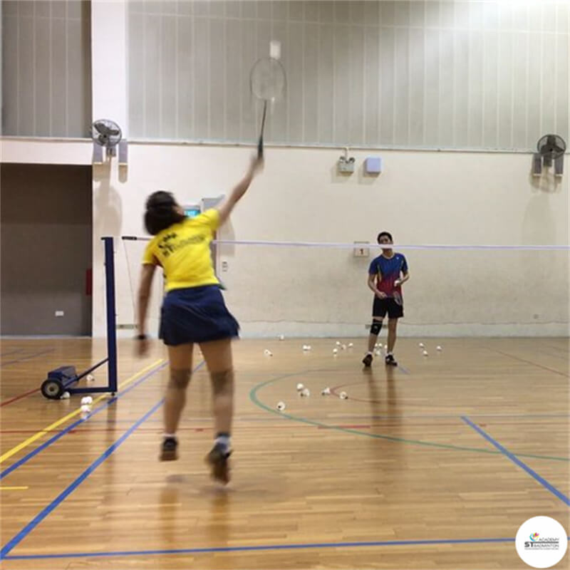 Latihan badminton untuk dewasa bekerja di sekitar Batu Caves 68100