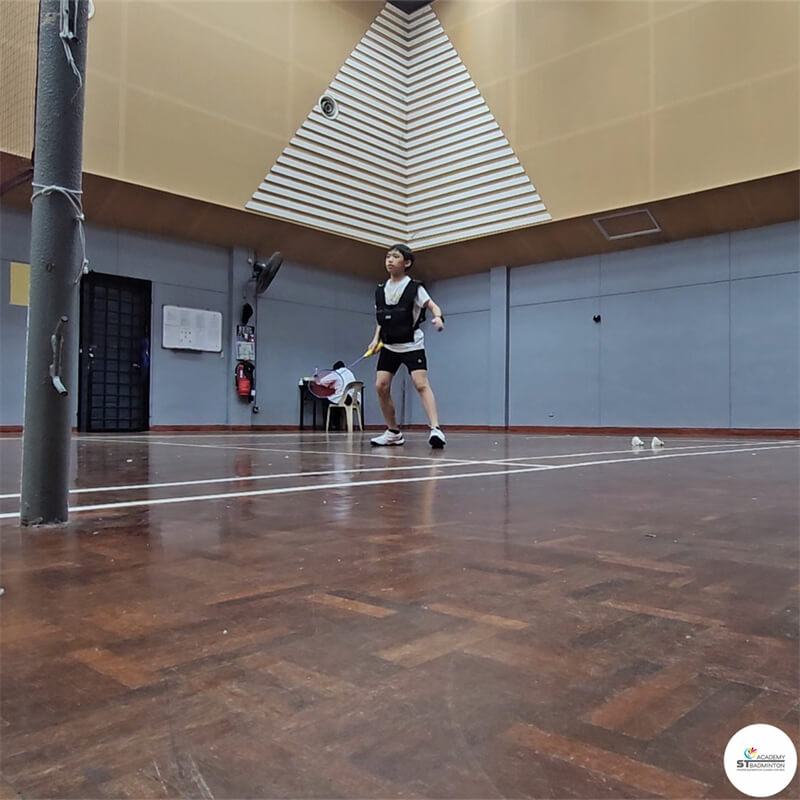 โค้ชแบดมินตันสอนเทคนิคพื้นฐานใกล้ Taman Maluri และ Cochrane (กลุ่มละไม่เกิน 4 คน) | การฝึกแบดมินตัน มาเลเซีย