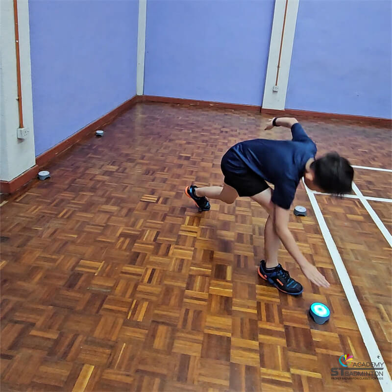 Holiday badminton camp for kids and teens near Wangsa Maju