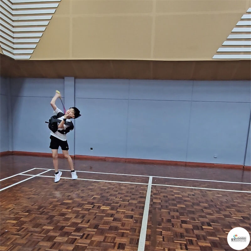 การสอนพื้นฐานการจับไม้และวงสวิงใกล้ Sunway Velocity และ MyTOWN/IKEA Cheras | โค้ชแบดมินตันสำหรับเด็ก