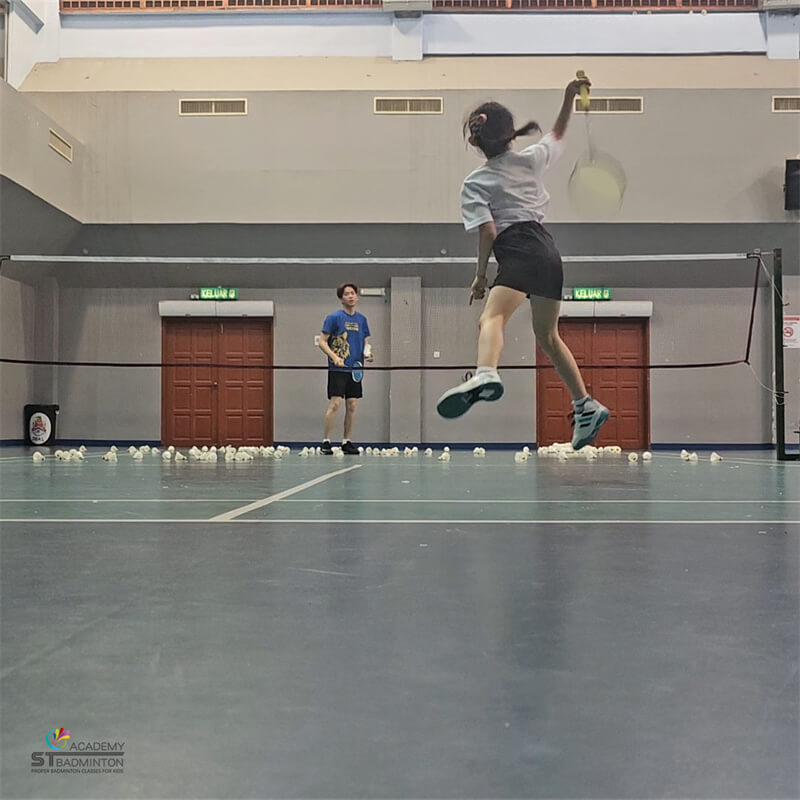 Dụng cụ cho buổi huấn luyện cầu lông có cấu trúc tại Kuala Lumpur | Lớp học cầu lông chuyên sâu