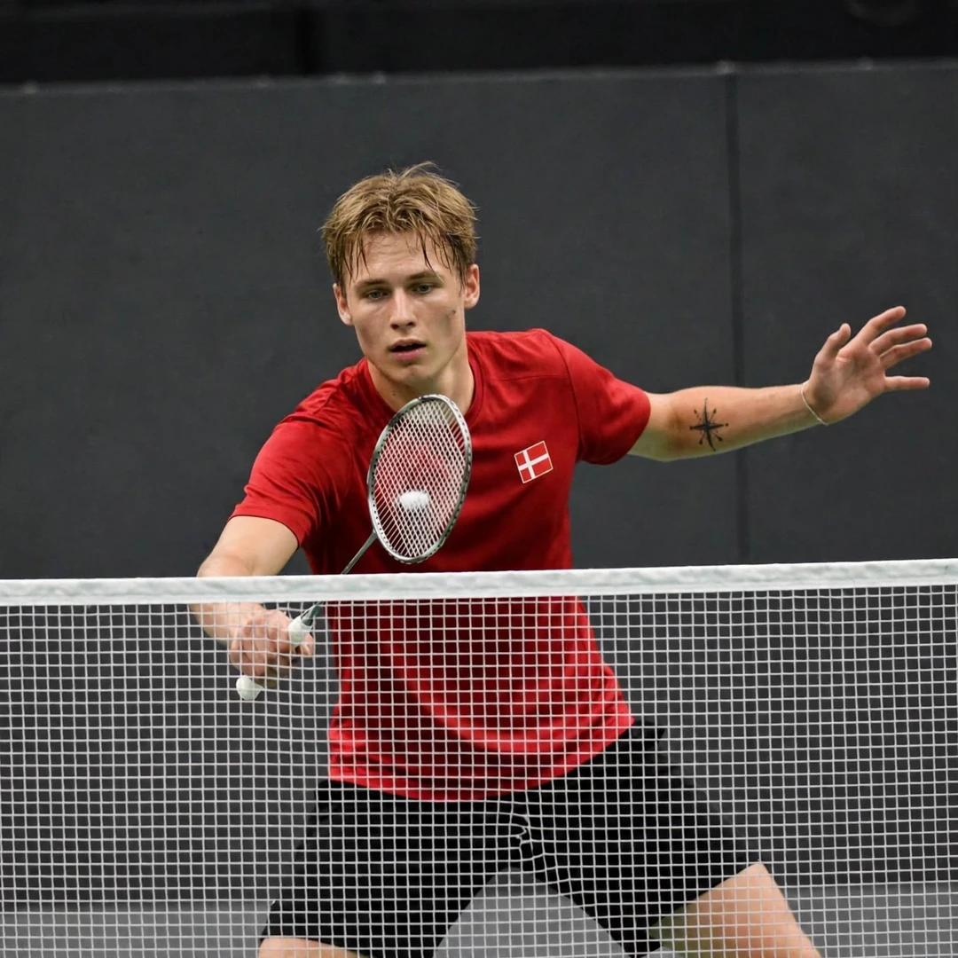 Christopher Vittoriani playing a net shot in the Luxembourg Open 2026 final (AI-generated) Christopher Vittoriani playing a net shot in the Luxembourg Open 2026 final (AI-generated)