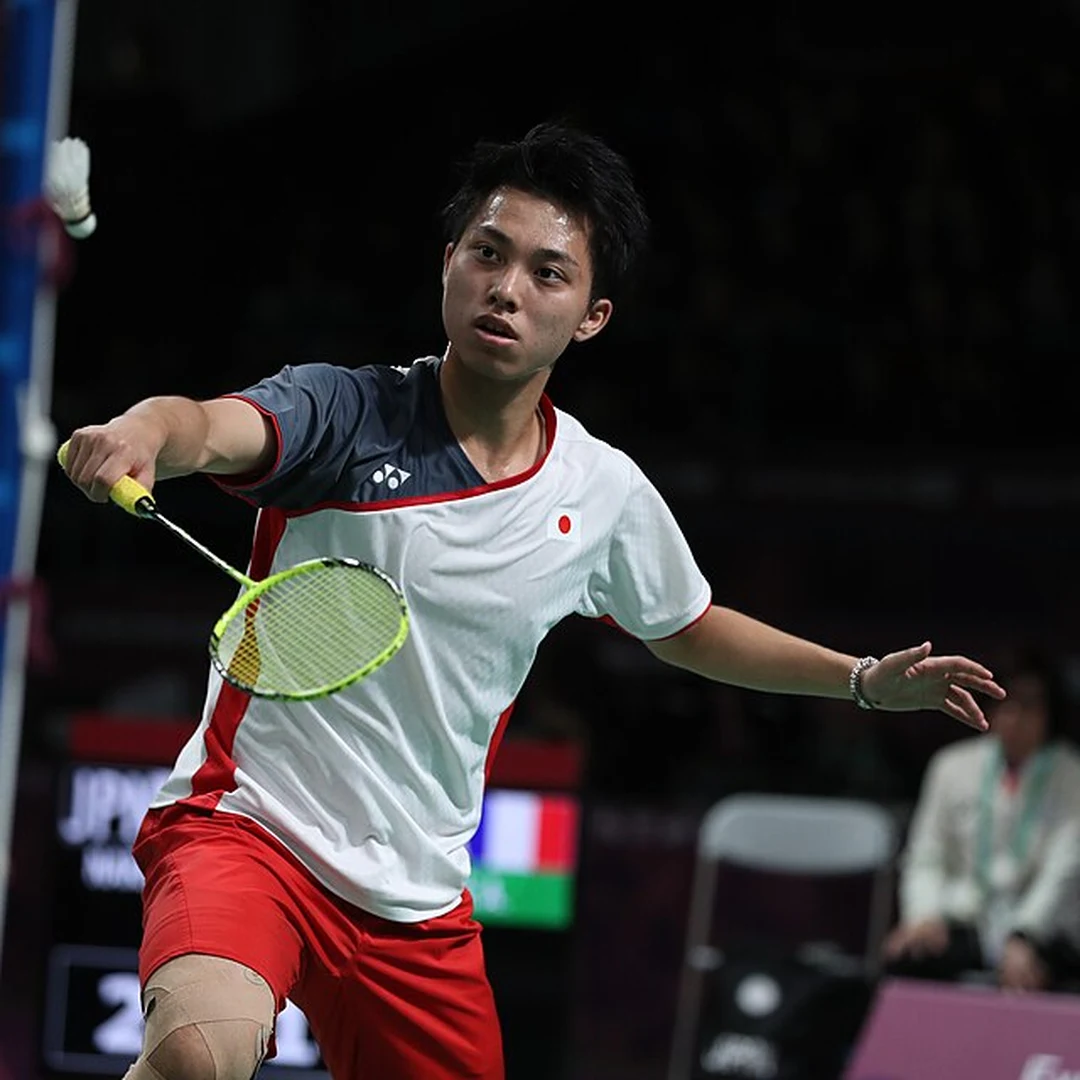 Kodai Naraoka Japan professional badminton player men's singles world champion in action Kodai Naraoka in action (CC BY-SA, Wikimedia Commons)