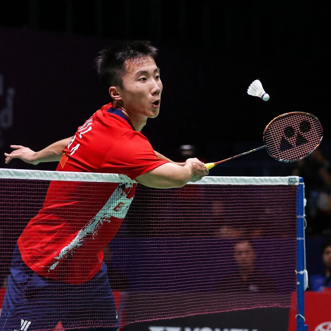 Lu Guangzu net play Lu Guangzu playing a tumbling net shot (AI-generated)